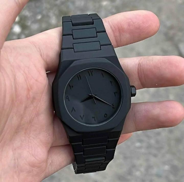 Aura watch | A luxury that everyone likes!